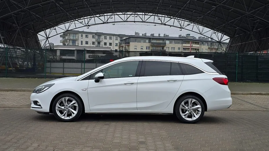 OPEL Astra -