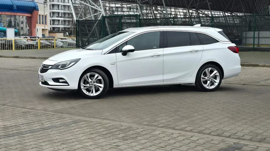 OPEL Astra -