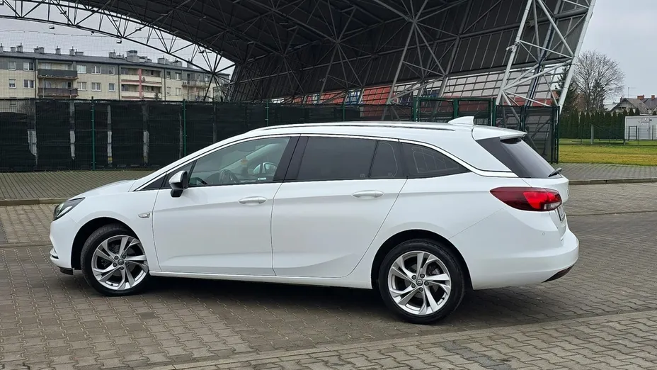 OPEL Astra -