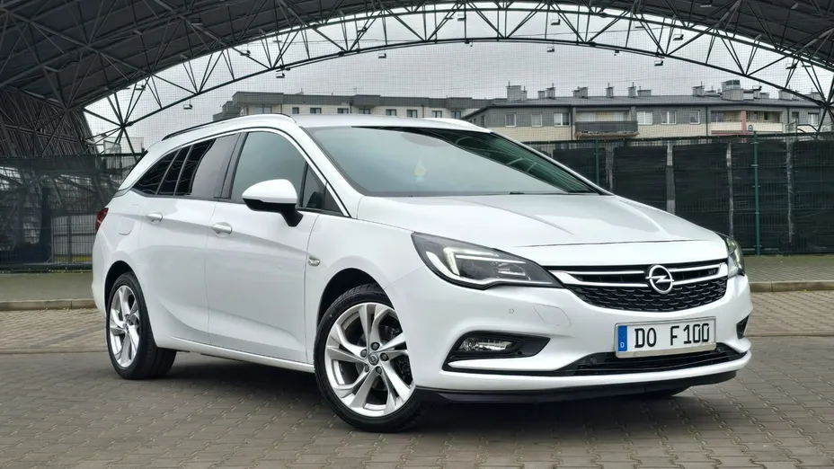 OPEL Astra -
