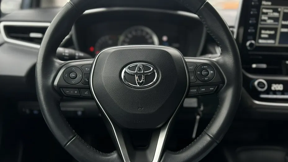 TOYOTA Corolla -