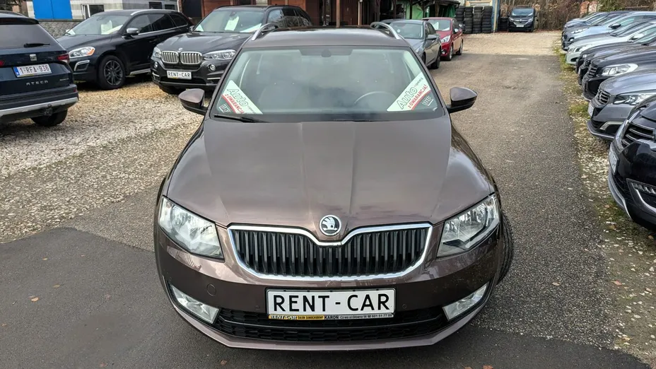 SKODA Octavia -