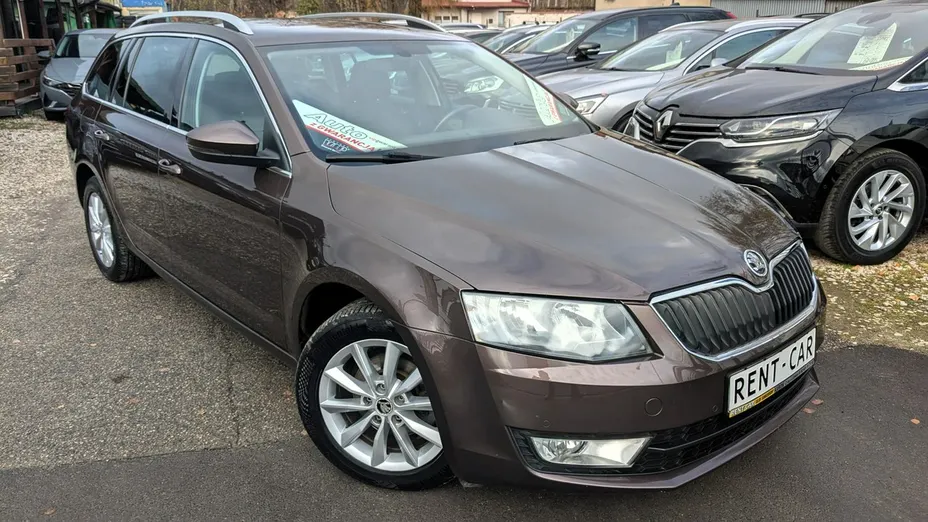 SKODA Octavia -