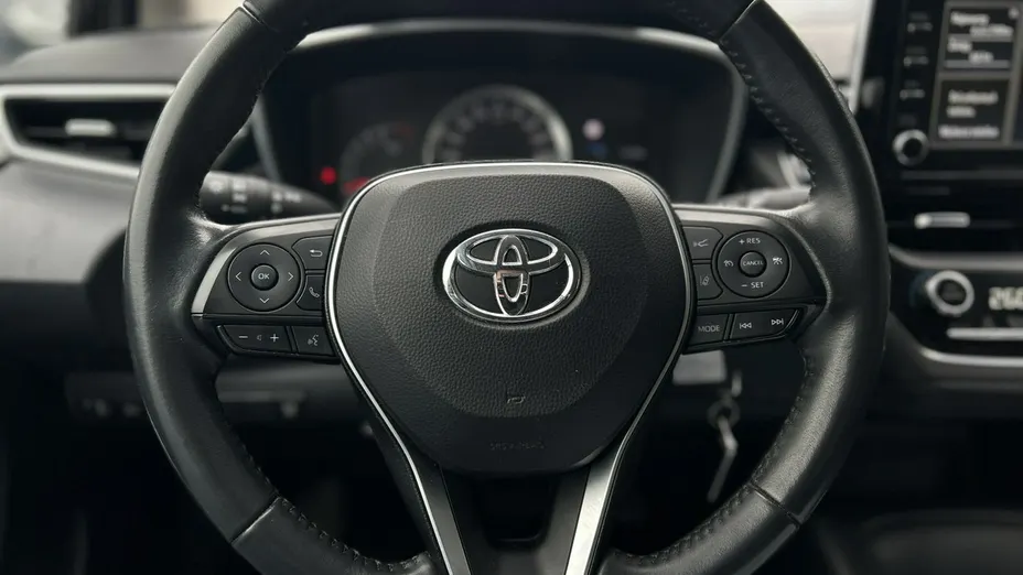 TOYOTA Corolla -
