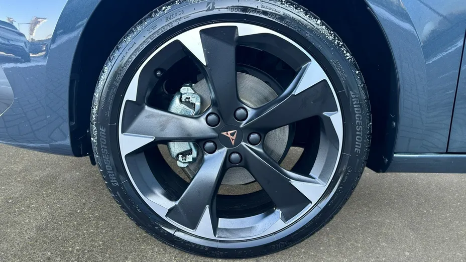 CUPRA Leon Sportstourer -
