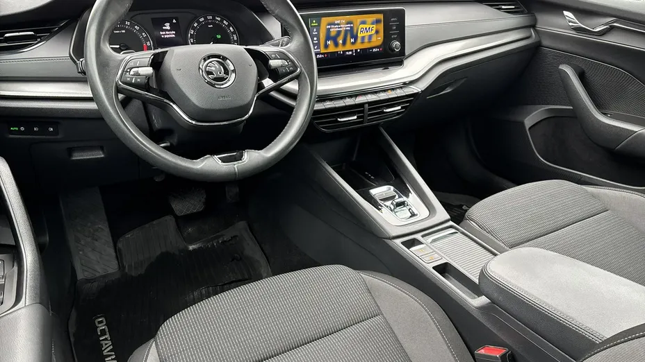 SKODA Octavia -