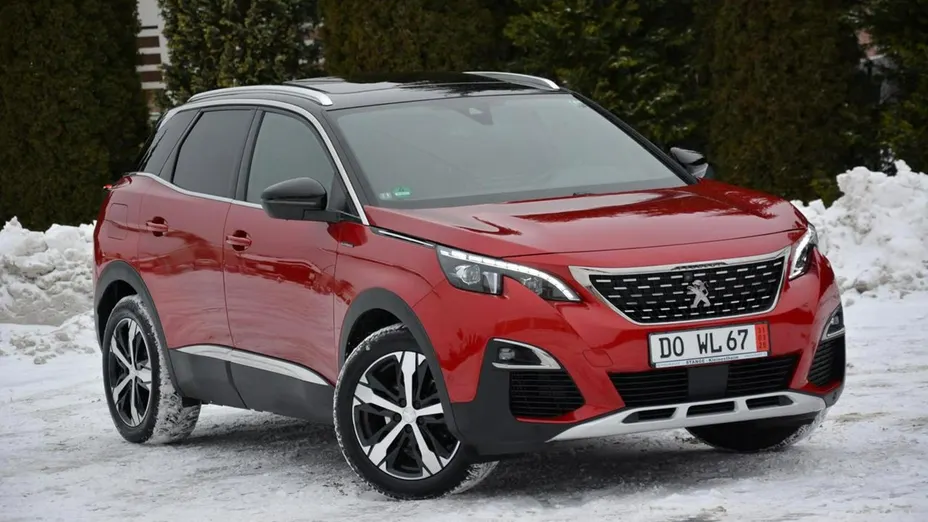 PEUGEOT 3008 -