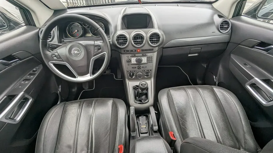 OPEL Antara -