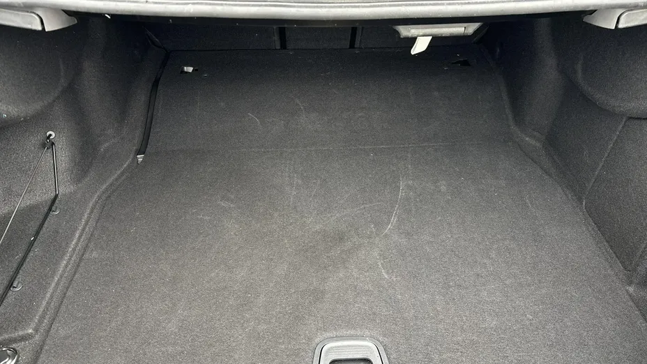 MERCEDES-BENZ E Klasa -