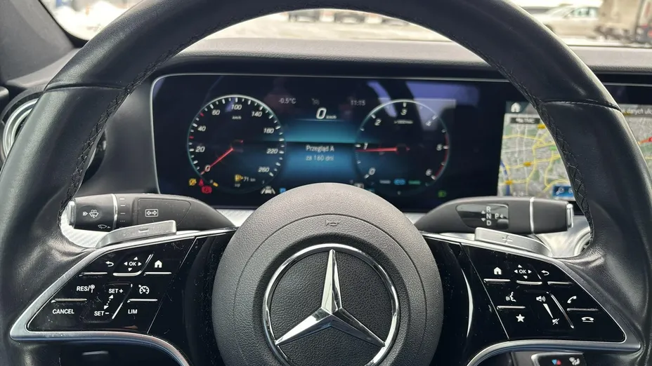 MERCEDES-BENZ E Klasa -