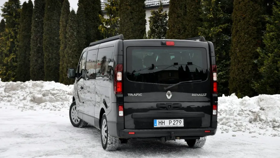 RENAULT Trafic -