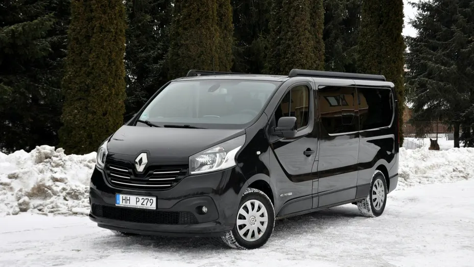RENAULT Trafic -