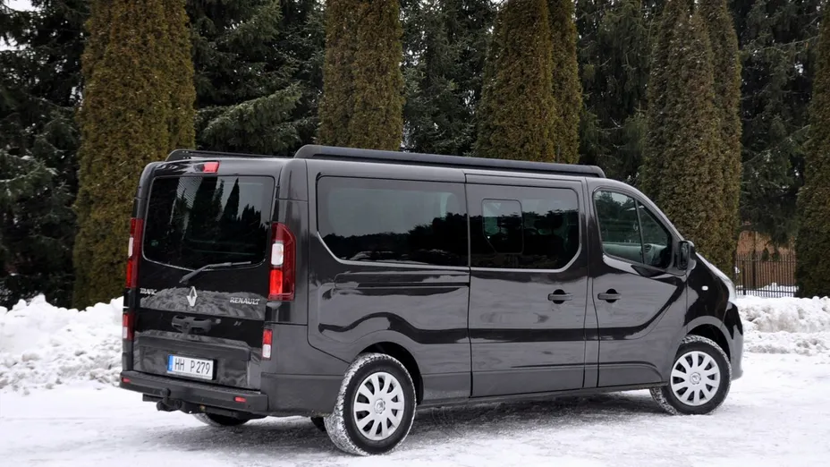 RENAULT Trafic -