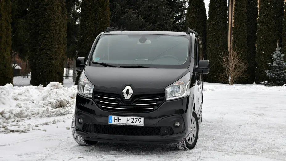 RENAULT Trafic -