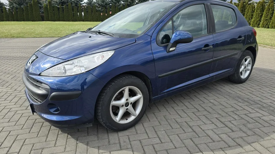 PEUGEOT 207 -