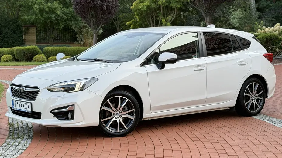 SUBARU Impreza -