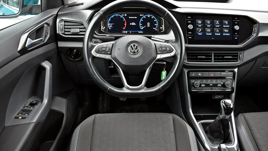 VOLKSWAGEN T-Cross -