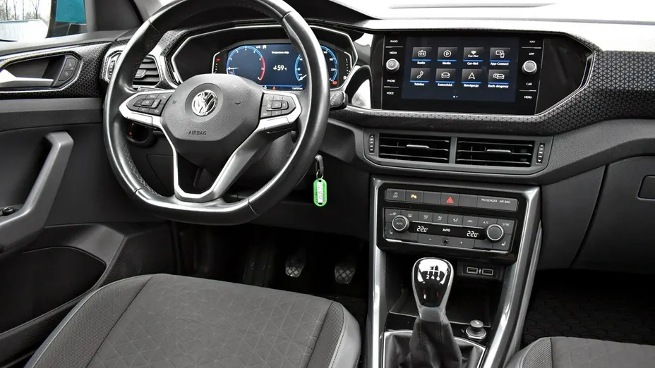 VOLKSWAGEN T-Cross -