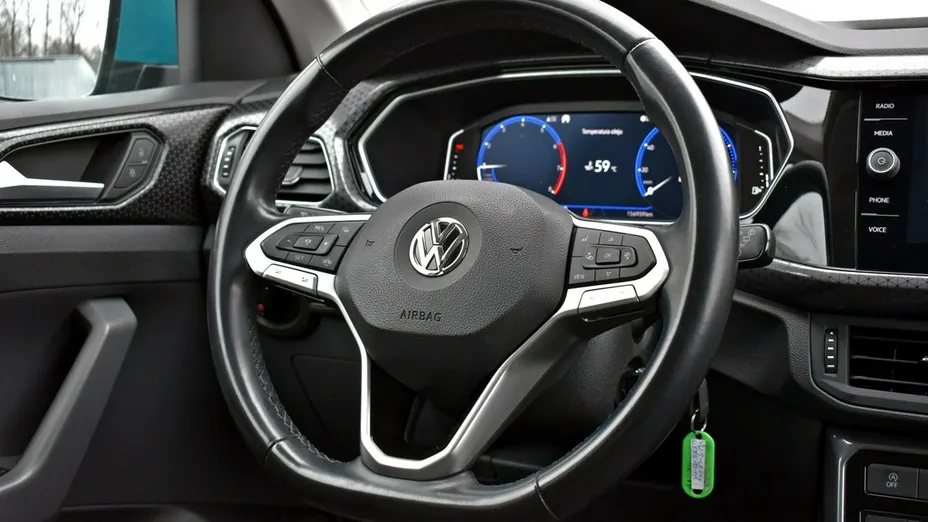 VOLKSWAGEN T-Cross -