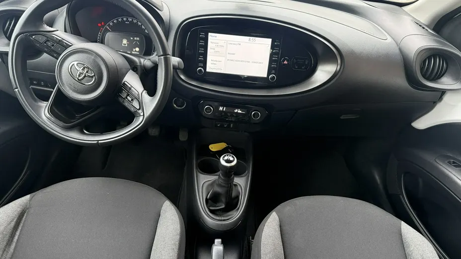 TOYOTA Aygo X -
