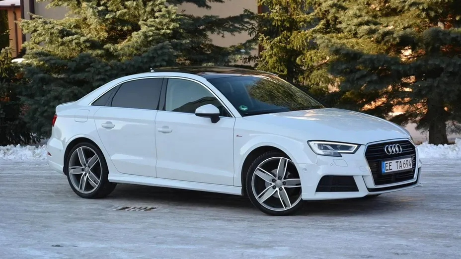 AUDI A3 -