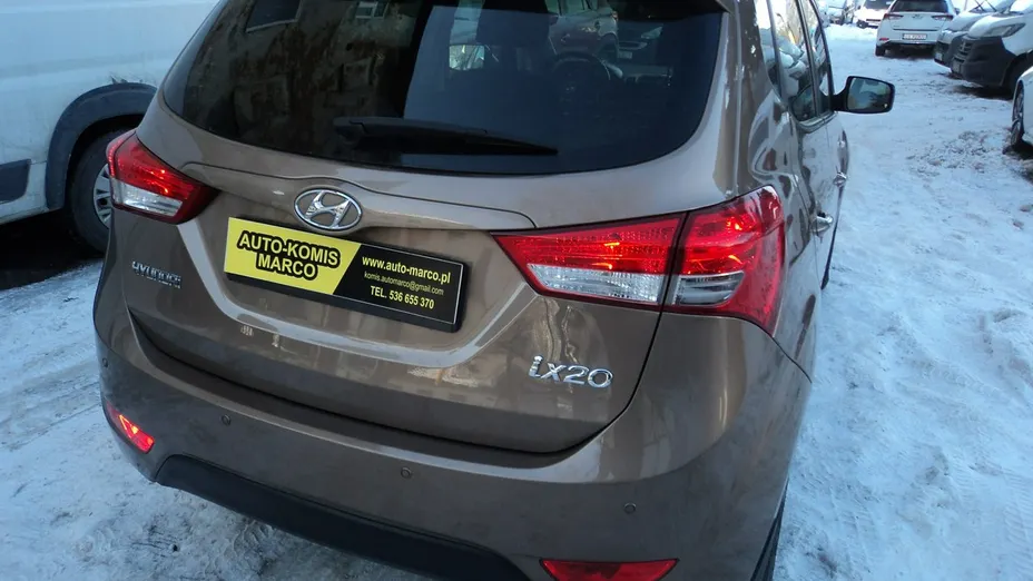 HYUNDAI ix20 -