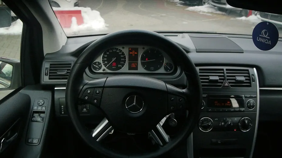 MERCEDES-BENZ B Klasa -