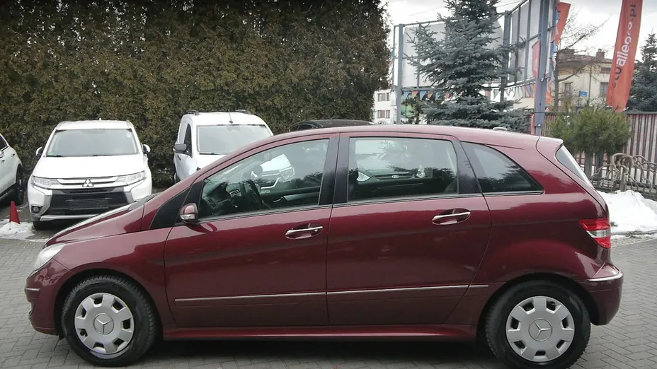 MERCEDES-BENZ B Klasa -