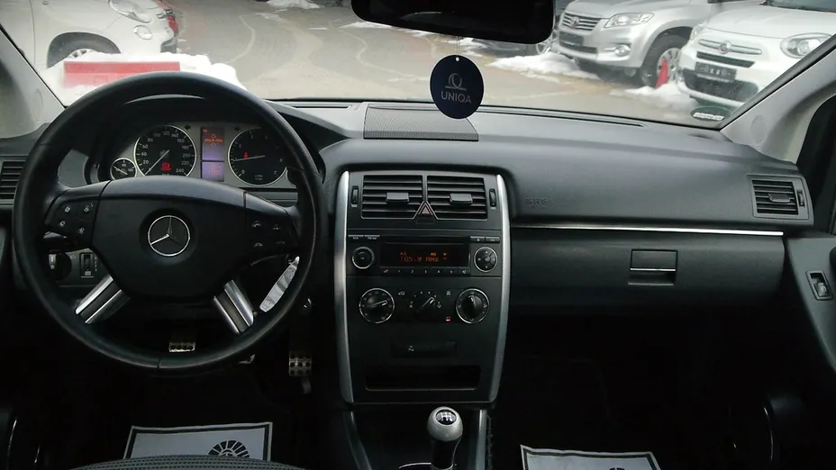 MERCEDES-BENZ B Klasa -