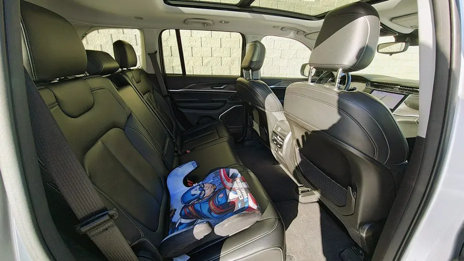 JEEP Grand Cherokee -