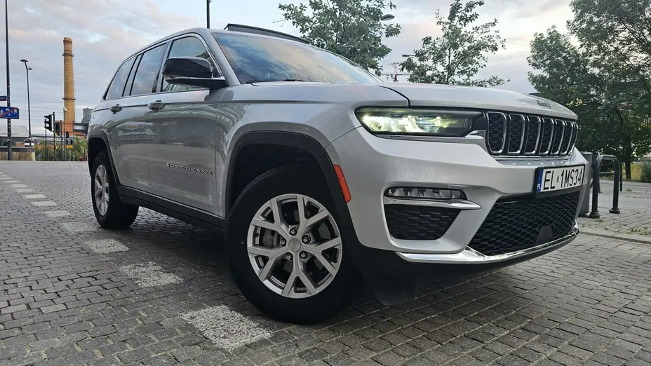 JEEP Grand Cherokee -