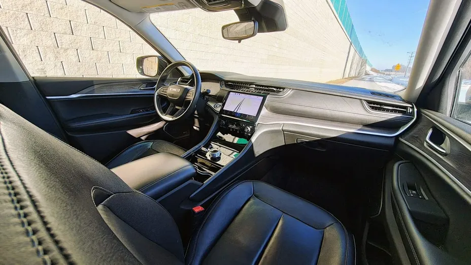 JEEP Grand Cherokee -