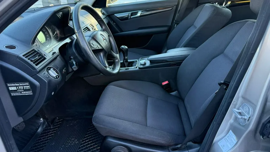 MERCEDES-BENZ C Klasa -