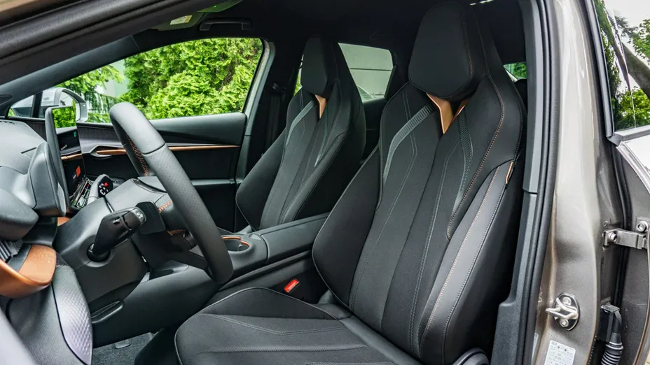 CUPRA Tavascan -