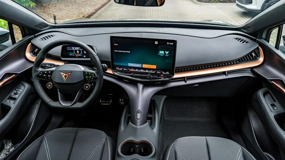 CUPRA Tavascan -