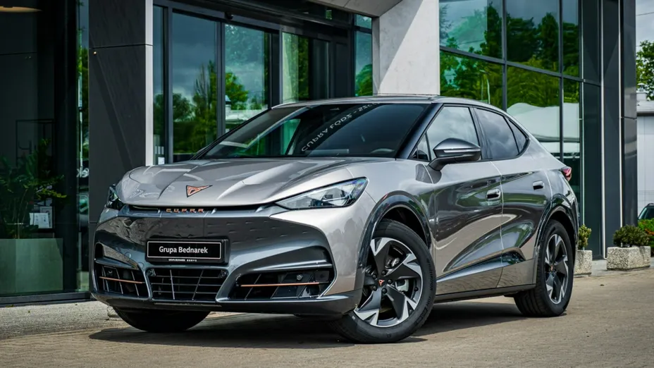 CUPRA Tavascan -