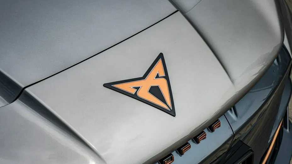 CUPRA Tavascan -