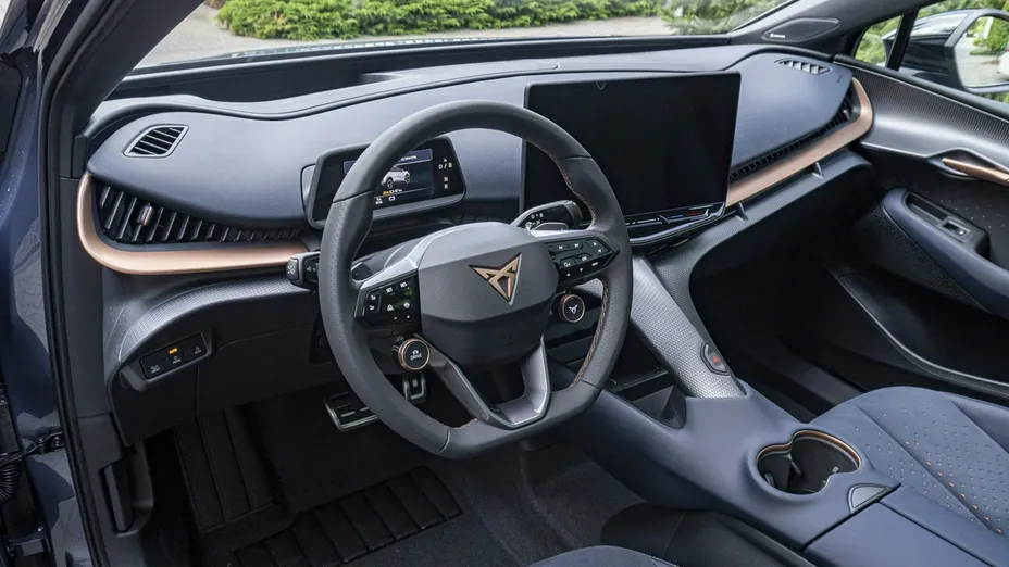 CUPRA Tavascan -