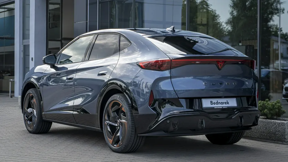 CUPRA Tavascan -