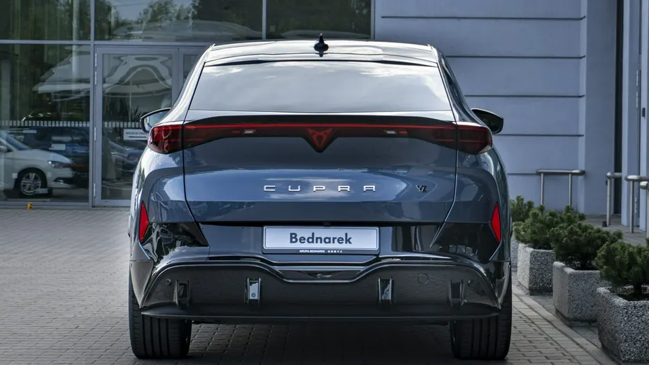 CUPRA Tavascan -