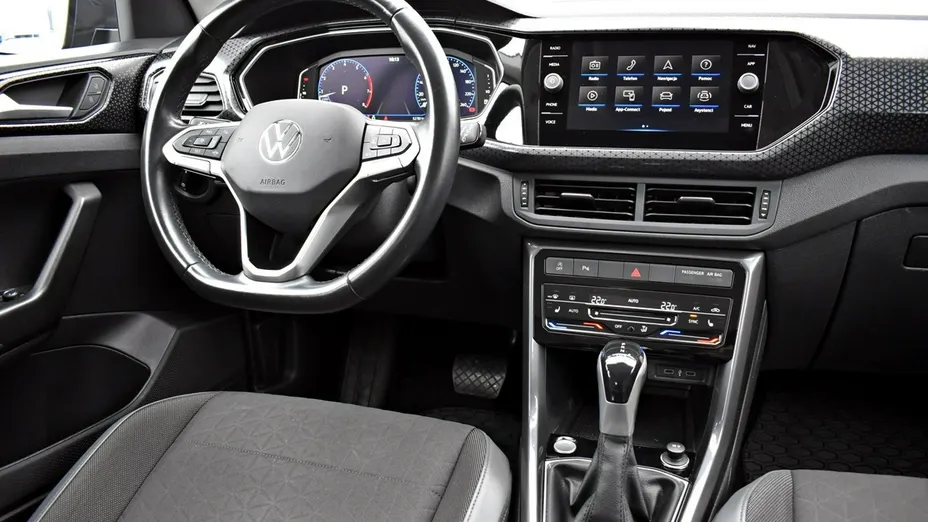 VOLKSWAGEN T-Cross -