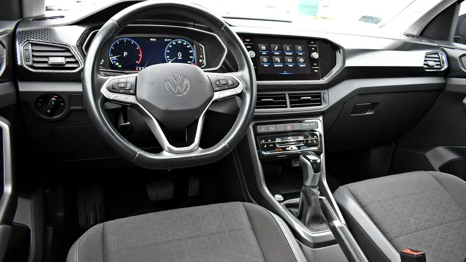 VOLKSWAGEN T-Cross -