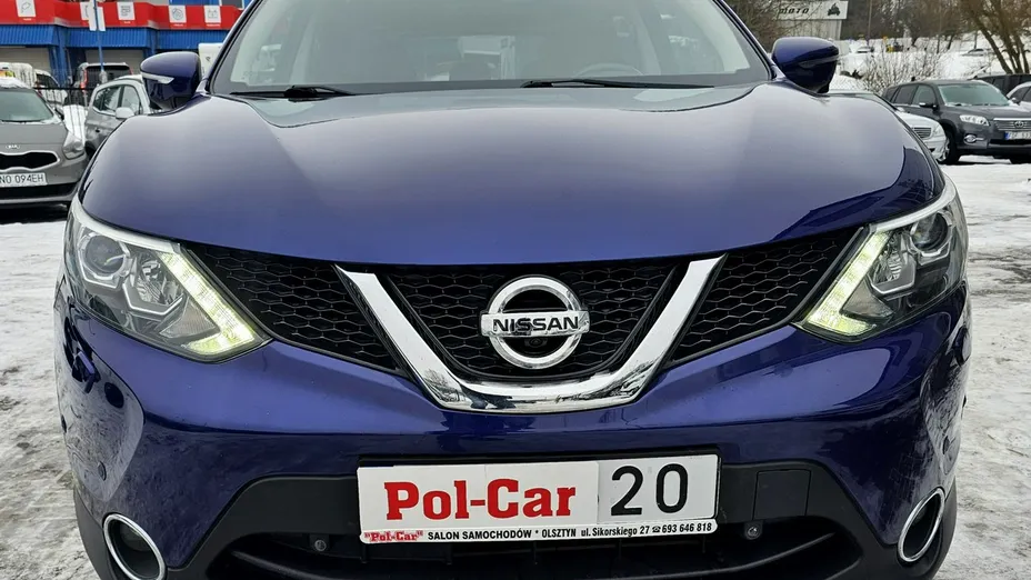 NISSAN Qashqai -