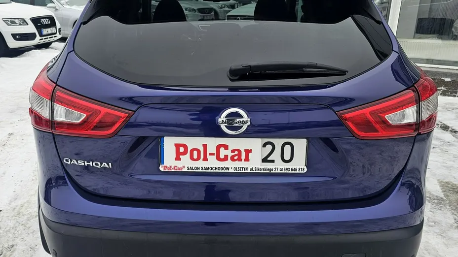 NISSAN Qashqai -