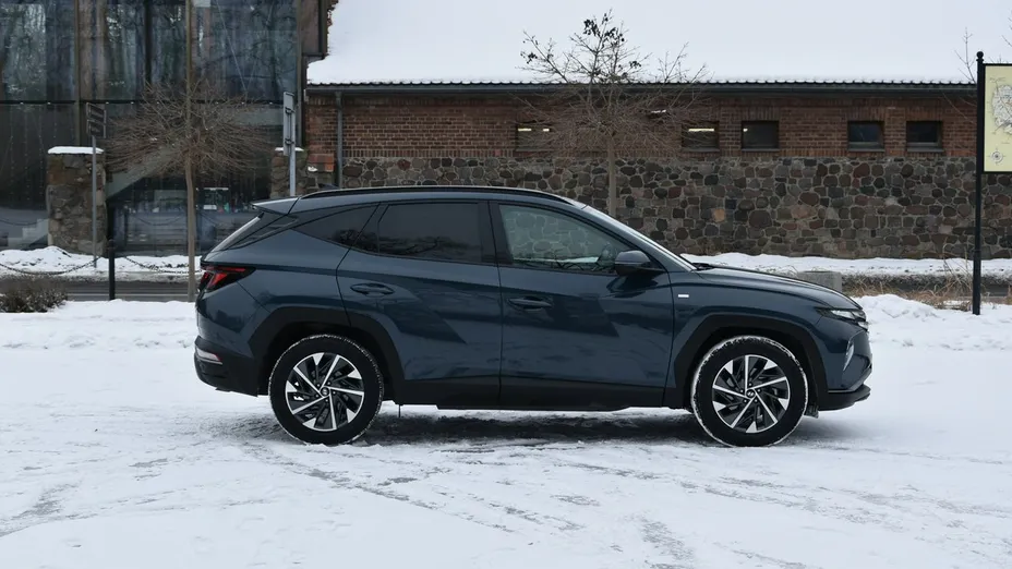 HYUNDAI Tucson -
