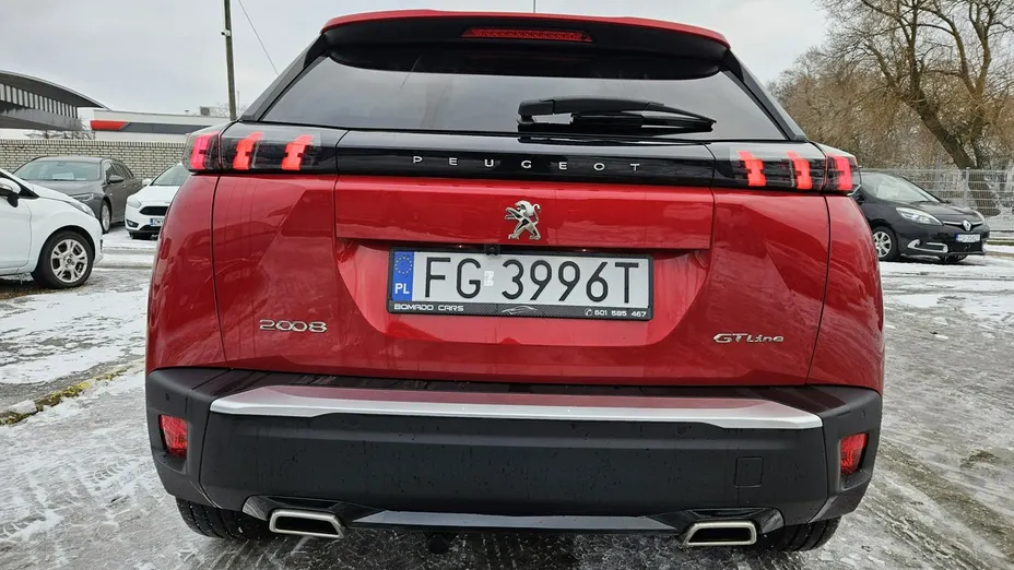 PEUGEOT 2008 -