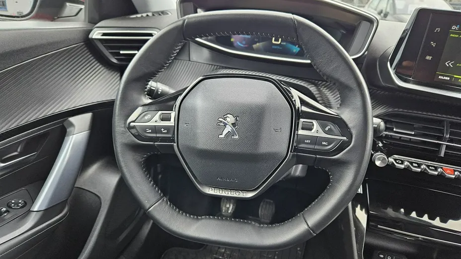 PEUGEOT 2008 -