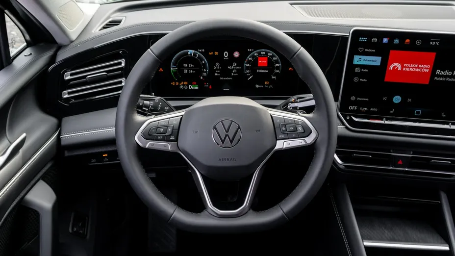 VOLKSWAGEN Tiguan -