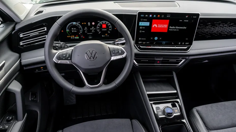 VOLKSWAGEN Tiguan -