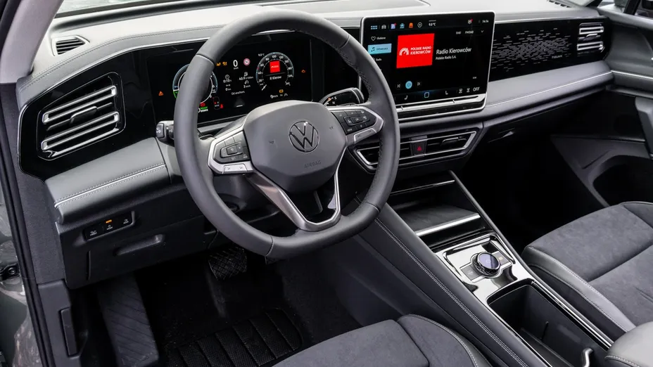 VOLKSWAGEN Tiguan -